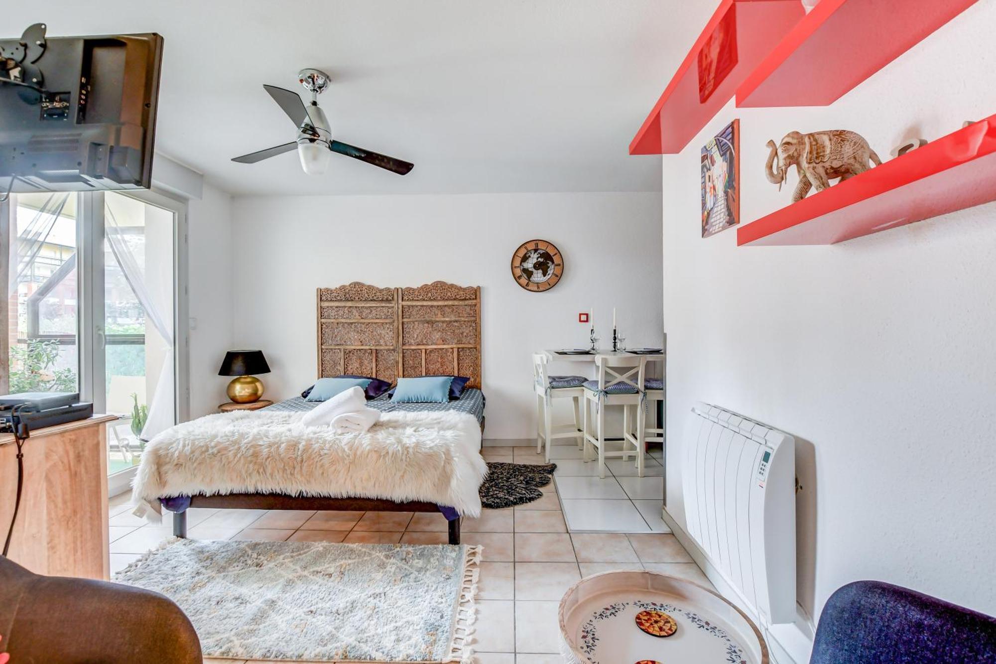 L Oasis Studio Proche Hopital Et Aeroport Piscine Parking &Netflix Тулуза Екстер'єр фото